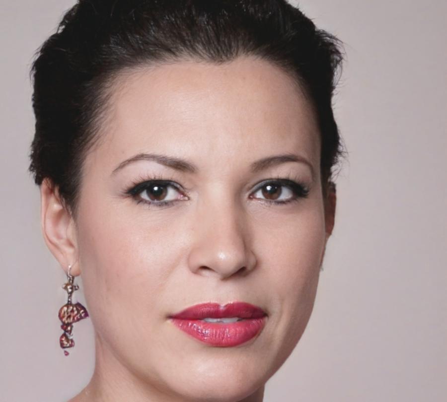 Retrato de Elena Vásquez